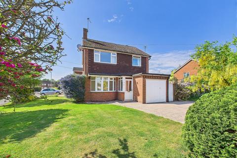 Middleton Road, Lichfield 3 bed semi