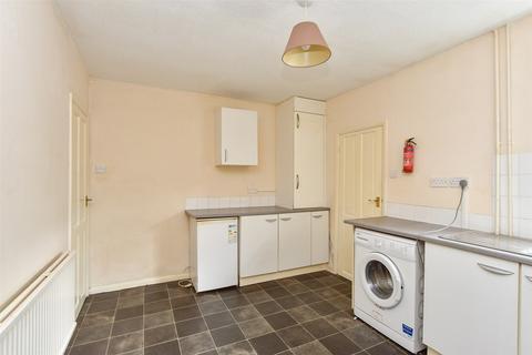 Shortlands Road, Sittingbourne, Kent 2 bed end of terrace house for sale