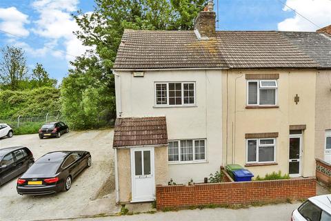 Shortlands Road, Sittingbourne, Kent 2 bed end of terrace house for sale