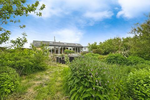 Llanrhuddlad, Anglesey, LL65 1 bed cottage for sale