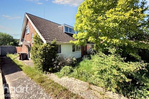 Priory Road, Wellingborough 2 bed semi