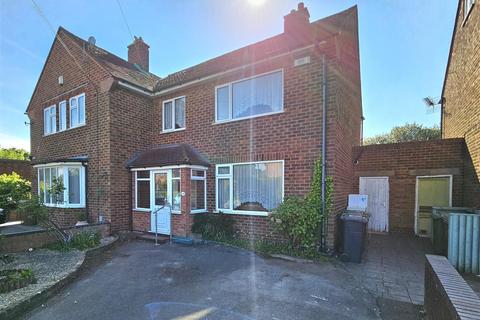 Glebe Road, Solihull 3 bed semi