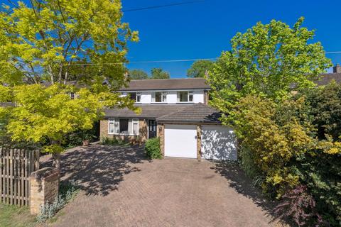 Nortoft Road, Chalfont St Peter SL9 4 bed detached house for sale