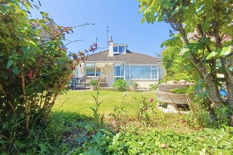 Cissbury Avenue, Peacehaven 4 bed detached bungalow for sale