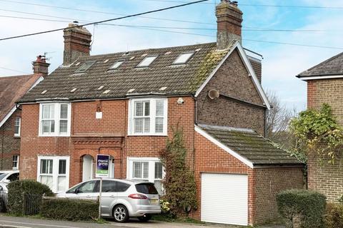Broad Street, Cuckfield 3 bed semi