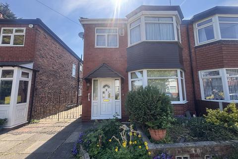 Raglan Road, Stretford, M32 8FA 3 bed semi