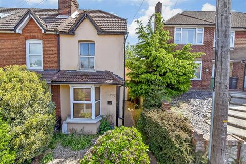 Loose Road, Maidstone, Kent 3 bed end of terrace house for sale