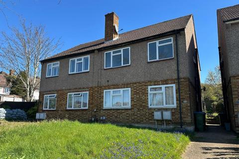 274A Westmount Road, Eltham, London... 2 bed flat for sale