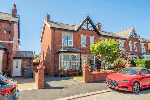 Kensington Road, Ansdell, FY8 4 bed end of terrace house for sale