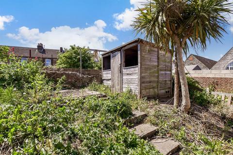 London Road, Dover, Kent 5 bed maisonette for sale