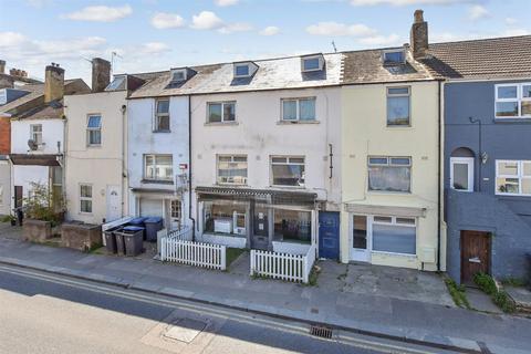 London Road, Dover CT17 5 bed maisonette for sale
