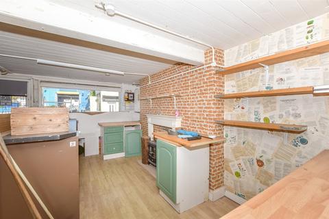 London Road, Dover CT17 5 bed terraced house for sale