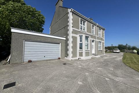 Bodffordd, Llangefni, LL77 5 bed detached house for sale