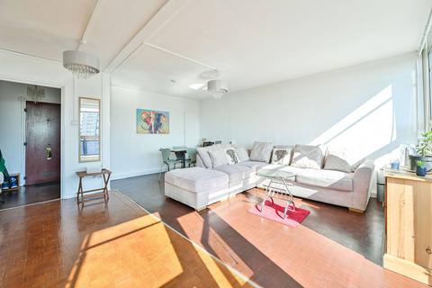 Rotherhithe New Road, Bermondsey... 2 bed flat for sale