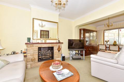 Leas Road, Deal CT14 3 bed semi