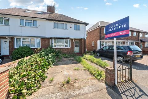 Royal Lane, Uxbridge 3 bed semi