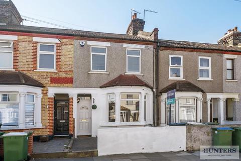 Horsa Road, Erith 3 bed terraced house for sale