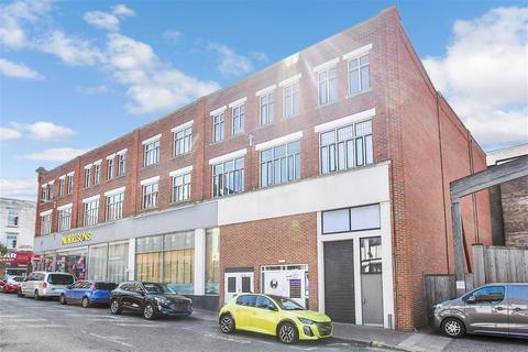 St. Faith's Street, Maidstone, Kent 2 bed apartment for sale