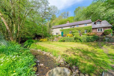 Stansbatch, Leominster, Herefordshire 4 bed property with land for sale