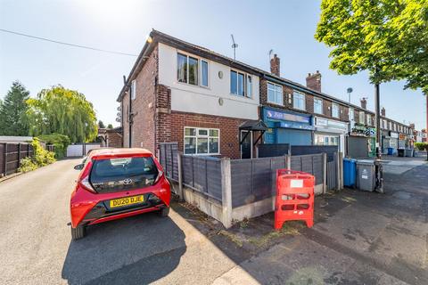 4 x 2 bed Apartments, Riddings Road... 8 bed apartment for sale