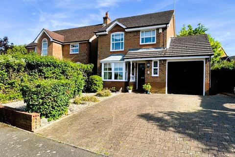 Edgbaston Drive, Shenley WD7 3 bed detached house for sale