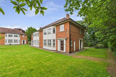 Elmfield Avenue, Stoneygate, Leicester 2 bed apartment for sale