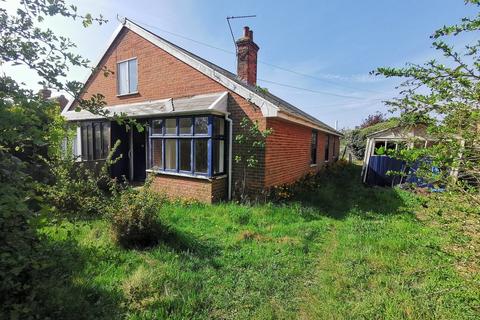 Green Lane, Ditchingham, Bungay 2 bed semi