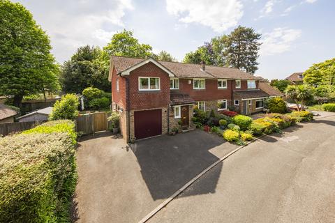 Sandown Park, Tunbridge Wells 4 bed semi