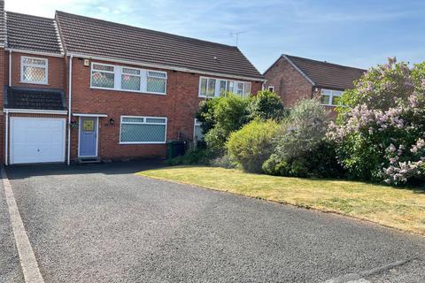 Valley Road, Halesowen B62 4 bed semi