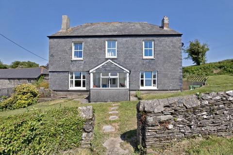 Totnes TQ9 5 bed detached house for sale