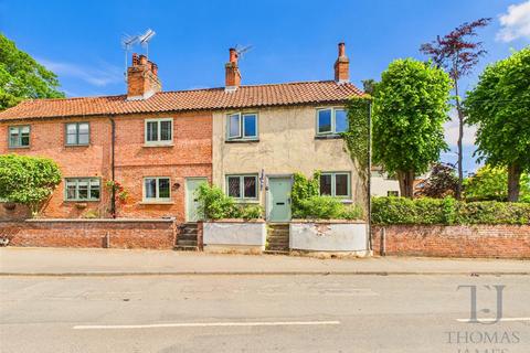 Main Street, Epperstone, Nottingham 2 bed cottage for sale