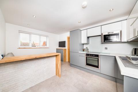 Mortimer Row, Huntingdon PE28 1 bed maisonette for sale