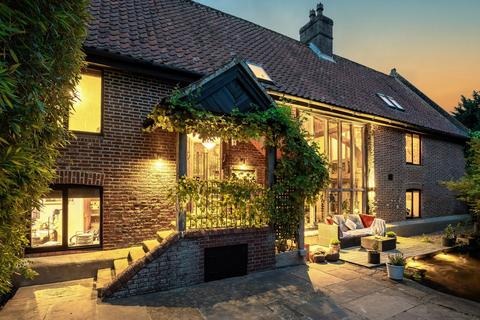 Cranworth, Thetford 5 bed barn for sale