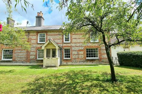 Pimperne, Blandford Forum, Dorset, DT11 6 bed semi