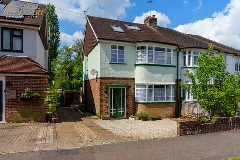Kings Drive, Hassocks, BN6 5 bed semi