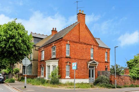 Castle Street, Wellingborough NN8 4 bed detached house for sale