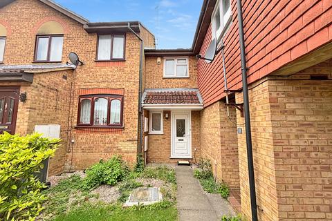 Pomeroy Grove, Luton, Bedfordshire... 3 bed terraced house for sale