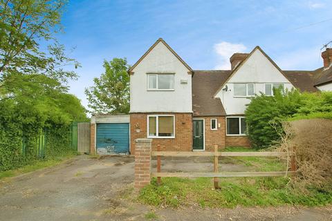 Shelley Road, Cheltenham GL51 3 bed semi