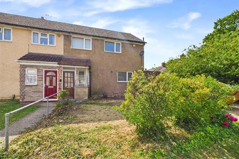 Lee Close, Cheltenham... 3 bed semi