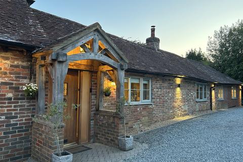 Horam, Heathfield TN21 4 bed detached bungalow for sale