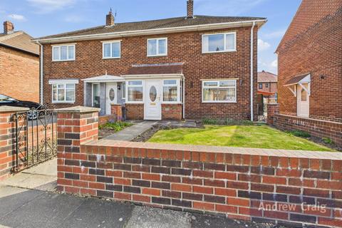 Thirlmere Court, Hebburn 3 bed semi