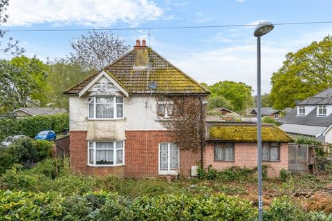 Cedar Drive, Wimborne, Dorset, BH21 3 bed detached house for sale