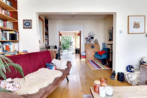 The Philog, Cardiff 4 bed terraced house for sale