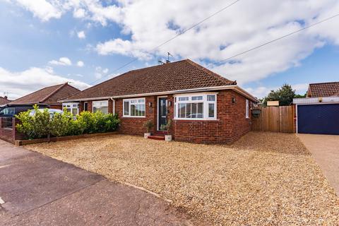 Lone Barn Road, Sprowston 3 bed semi