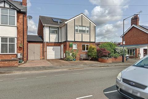 Queens Road, Kenilworth 3 bed detached house for sale