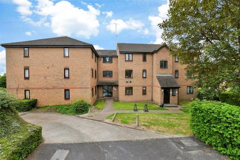 Linnet Way, Purfleet, Essex Studio for sale
