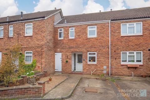 Pennyroyal, Norwich 3 bed terraced house for sale