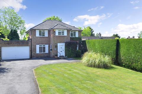 Ockley Road, Cranleigh 4 bed detached house for sale