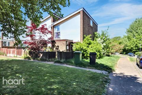 Gunton Lane, Norwich 3 bed end of terrace house for sale