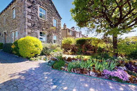 Woodside, Grassington, Skipton 2 bed detached house for sale